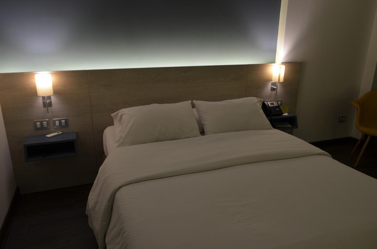 Daniel's Hotel
